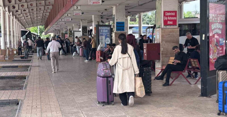 Gaziantep Otogarında Kurban Bayramı Yoğunluğu