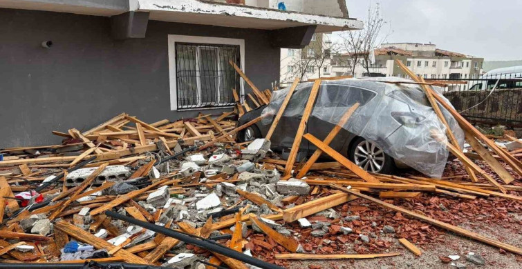 Gaziantep Valiliği Afetzedeleri Ünlemli Başvuru İçin Davet Ediyor