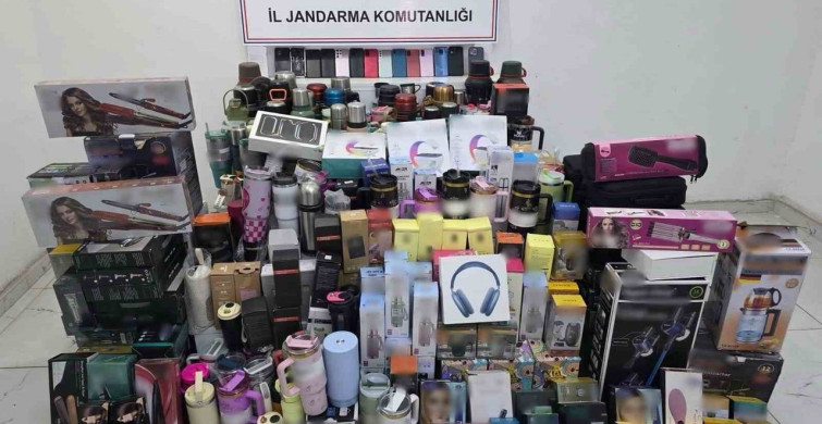 Gaziantep’te 3 Milyon TL Değerinde Kaçak Malzeme Yakalandı