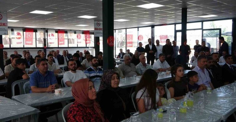 Gaziantep'te 300 kişi MHP'ye katıldı