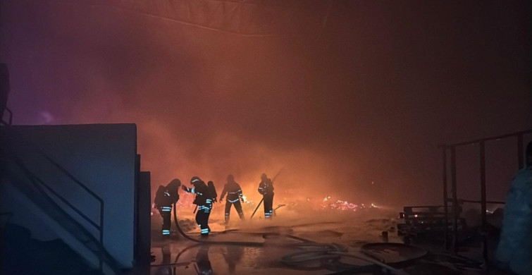 Gaziantep'te Ambalaj Fabrikasında Yangın