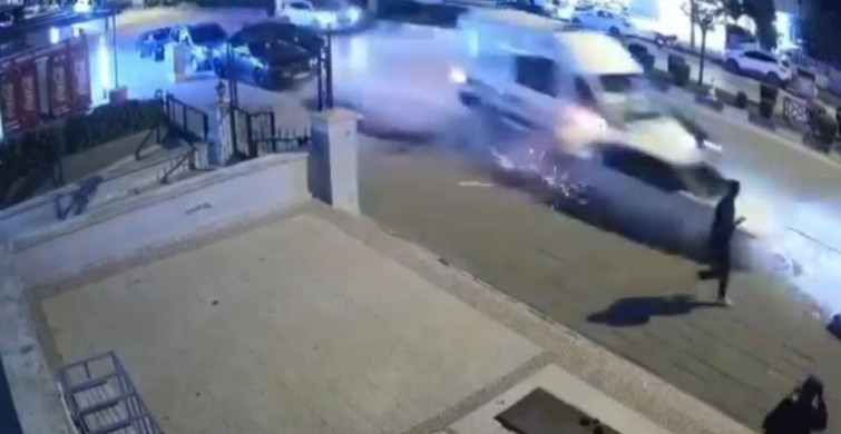 Gaziantep'te Ambulansla Gerçekleşen Zincirleme Trafik Kazası
