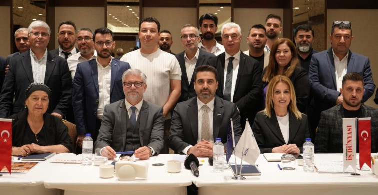 Gaziantep’te ekonomiye yön verenler zirvesi gerçekleştirildi