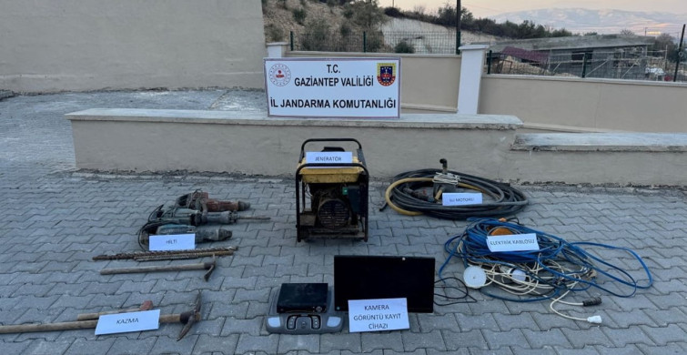Gaziantep'te Kaçak Krom Madeni Çıkaran İki Şüpheli Yakalandı