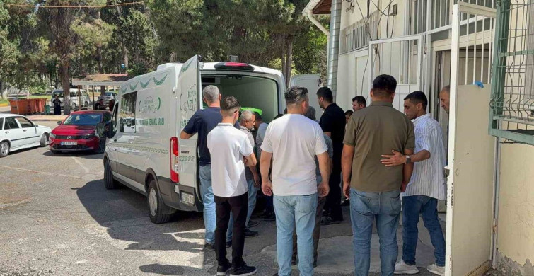 Gaziantep'te otomobil çarpması sonucu 14 yaşındaki çocuk hayatını kaybetti