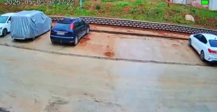 Gaziantep'te Park Halindeki Araçların Lastiklerini Patlattı