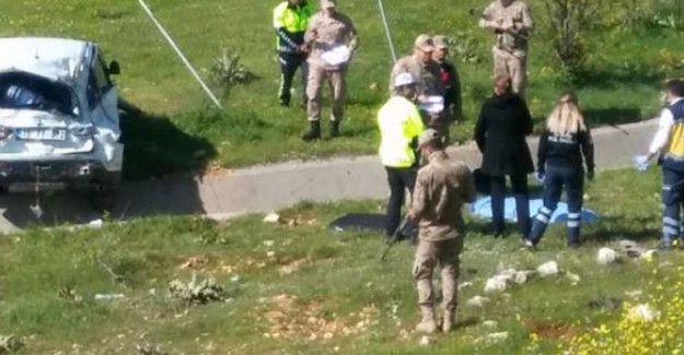 Gaziantep'te Trafik Kazası! 1 Kişi Öldü 3 Kişi Yaralandı