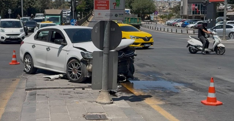 Gaziantep'te zincirleme kaza: 3 araç hasar gördü