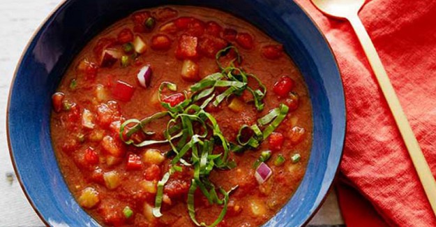 Gazpacho Nasıl Yapılır? Gazpacho Tarifi