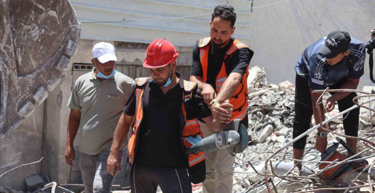 Gazze'de enkaz altındaki cenazeleri çıkarma çalışmalarında ikinci aşamaya geçildi