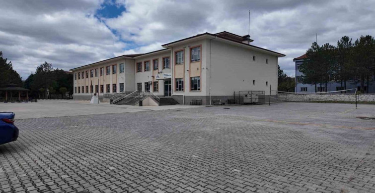 Gediz'de Yeni Ortaokullar Açılıyor