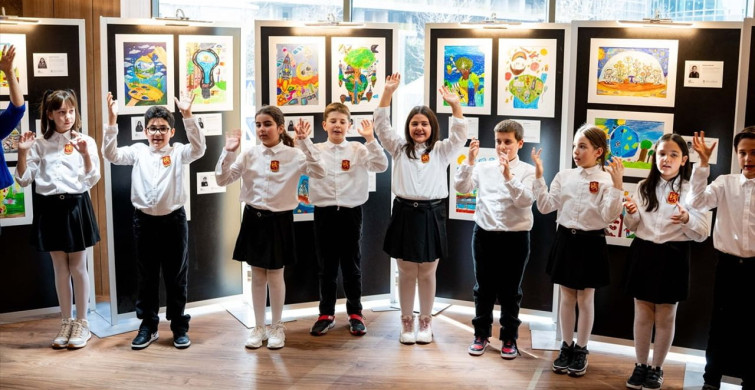 Geleceğin Dünyası: Çocukların Gözünden Sergi Açıldı