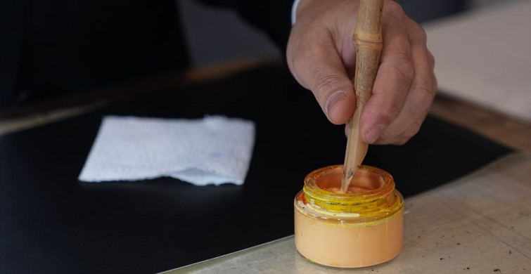 Geleneksel İslam Sanatları Aileyle Yaşatılıyor