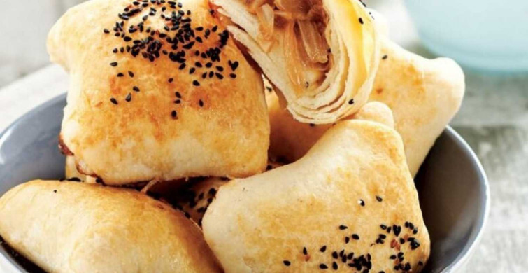 Gelinim Mutfakta karamelli börek tarifi : en güzel ve lezzetli karamelli börek nasıl yapılır? Karamelli börek malzemeleri ve pratik tarifi