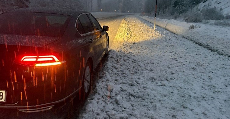 Geminbeli Geçidi'nde Kar Yağışı Etkili