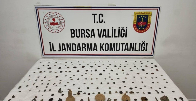 Gemlik'te Tarihi Eser Kaçakçılığına Operasyon: 202 Parça Ele Geçirildi