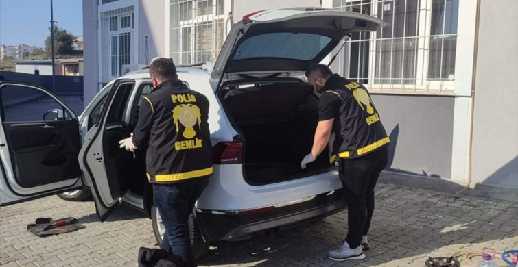 Gemlik'te Uyuşturucu Operasyonu: 5 Bin 526 Hap Ele Geçirildi