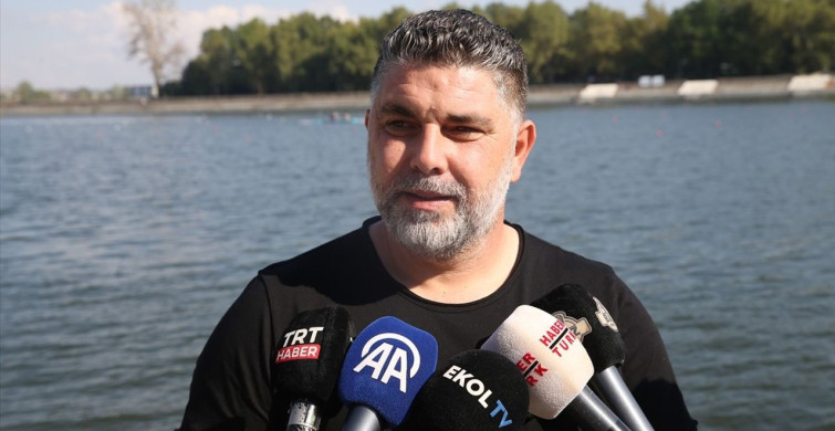 Genç Kürekçiler Meriç Nehri'nde Şampiyonaya Hazırlanıyor