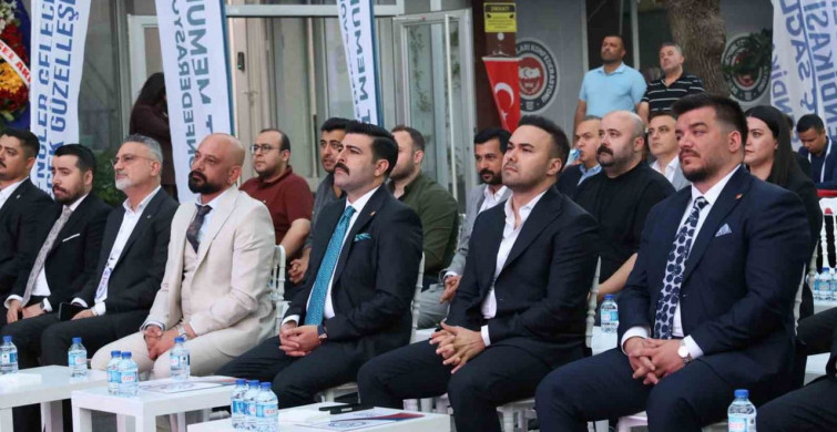 Genç Sağlık Sendikası'nda Osman Kaya güven tazeledi