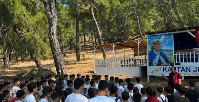 Gençler doğayı koruyarak geleceğe umut oluyor