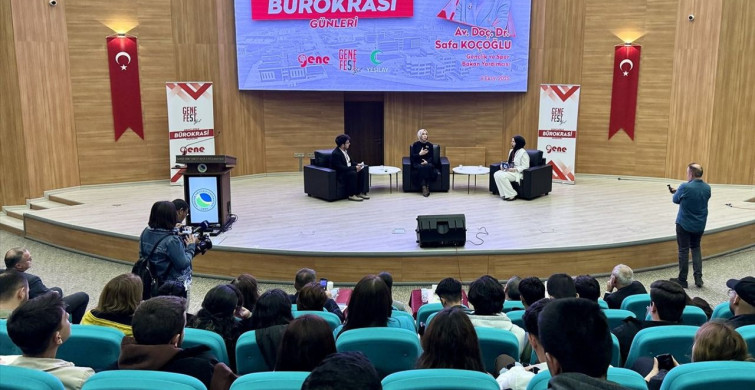 Gençlik ve Spor Bakan Yardımcısı Koçoğlu Kırşehir'de Gençlerin Gönüllülük Faaliyetlerine Katılımını Vurguladı