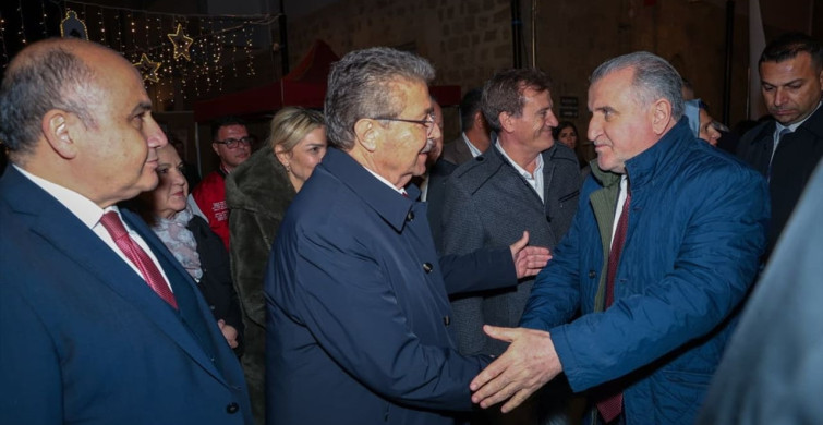 Gençlik ve Spor Bakanı Bak, Lefkoşa'da 'Ramazan Sokağı'nı Ziyaret Etti