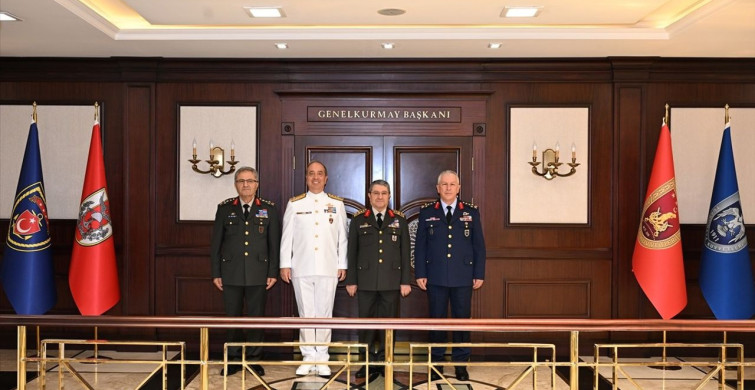 Genelkurmay Başkanı Orgeneral Bayraktaroğlu, Kuvvet Komutanlarını Kabul Etti