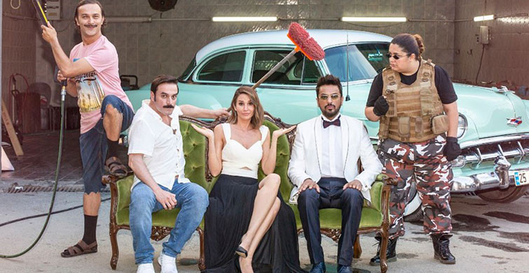 Geniş Aile Komşu Kızı Filmi Konusu Nedir?