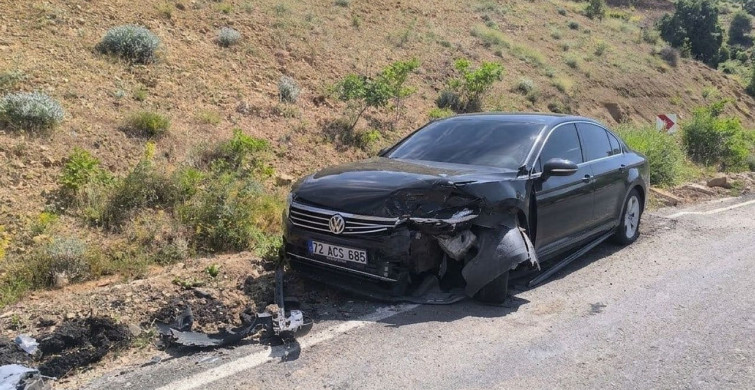 Gercüş'te iki otomobil kafa kafaya çarpıştı: 1 yaralı