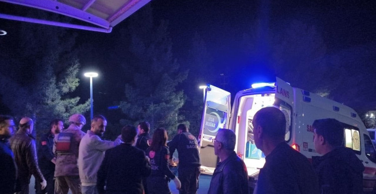 Gercüş'te Kavga Ayrılırken Bacağından Vurulan Bir Kişi Hastaneye Kaldırıldı