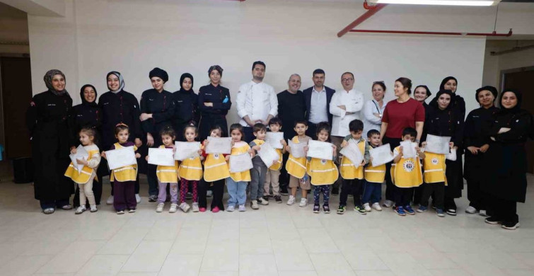 GİBTÜ'de Minik Şeflerin Unutulmaz Gastronomi Deneyimi