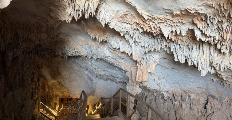 Gilindire Mağarası'ndaki Su Altı Güzellikleri
