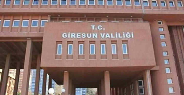Giresun sahilde olay video! Lise öğrencilerini Giresun sahilde uygunsuz görüntüleyen ve ifşa eden 2 Polis görevden uzaklaştırıldı