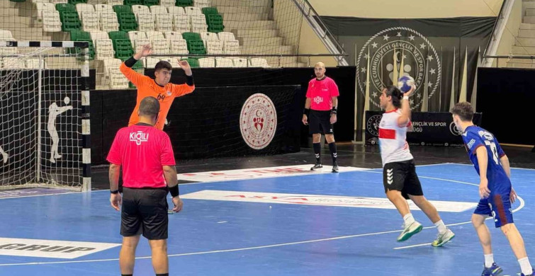 Giresun'da Hentbol Coşkusu Başladı