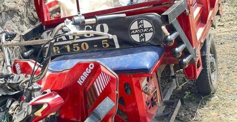 Giresun'da tarım aracı duvara çarptı: 1 ölü, 1 yaralı