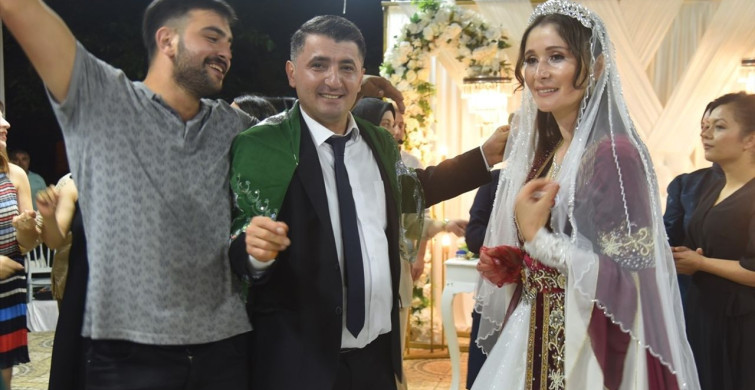 Giresunlu Çift 17 Yıl Sonra Düğün Hayalini Gerçekleştirdi