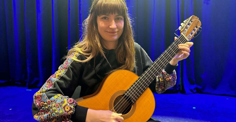 Gitar Virtüözü Julia Schuler, İstanbul'da Unutulmaz Bir Konser Gerçekleştirdi