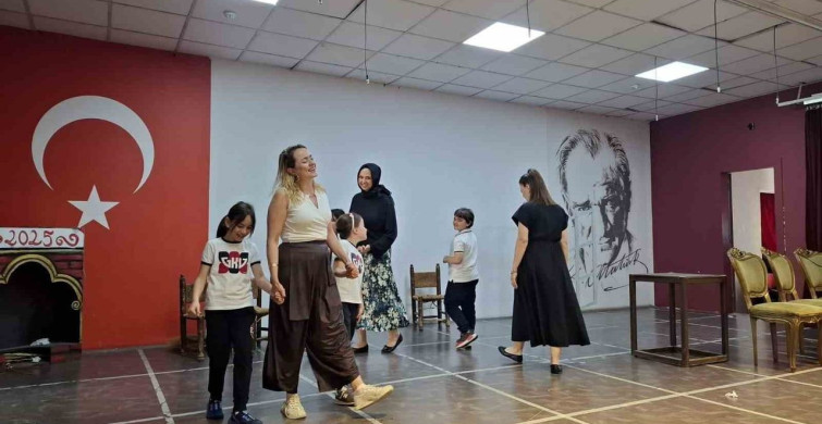 Gkv'de teknoloji tarihi drama ile canlandı