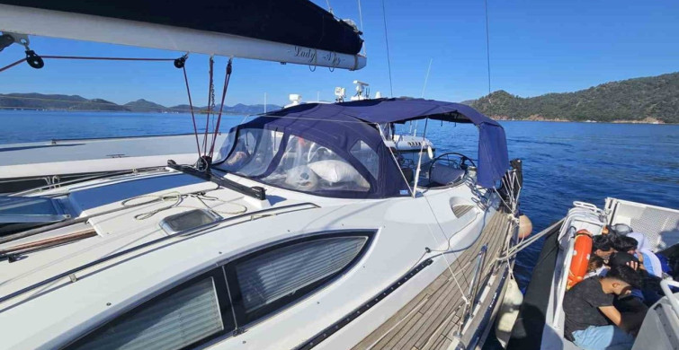 Göcek'te Yelkenli Tekne ile Düzensiz Göçmen Operasyonu