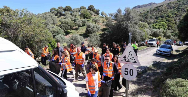 Gökçeada'da 'Orman Benim' Etkinliği Düzenlendi