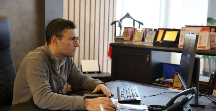 Göksun Kaymakamı ve Belediye Başkanı AA'nın Yılın Kareleri Oylamasında