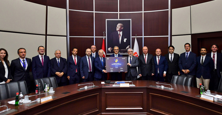 GÖKTÜRK Yenileme Keşif Gözetleme Uydu Sistemi Projesi'nde İmzalar Atıldı