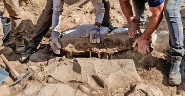 Golan Tepeleri’nde Bin 700 Senelik Yazılı Taş Bulundu
