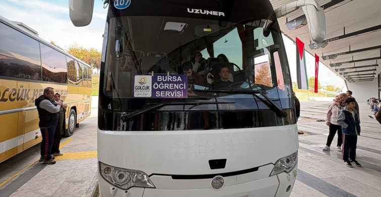 Gölcük Belediyesi'nden Üniversite Öğrencilerine Ücretsiz Ulaşım Desteği