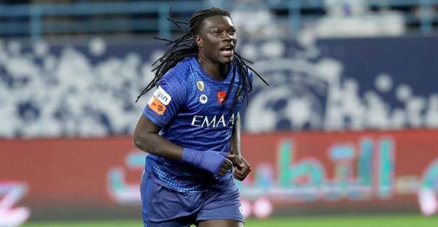 Gomis Yine Fenalaştı