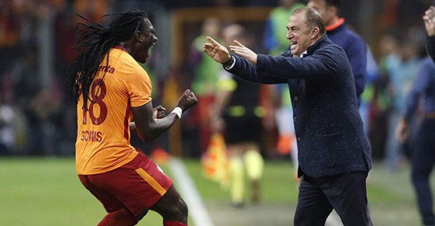 Gomis'ten Fatih Terim'e Doğum Günü Kutlaması!