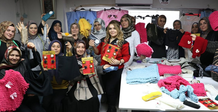 Gönüllü Kadınlar Atık Tekstilleri Değerlendiriyor