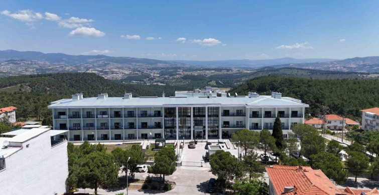 Gördes huzurevi'nden A milli takıma destek etkinliği