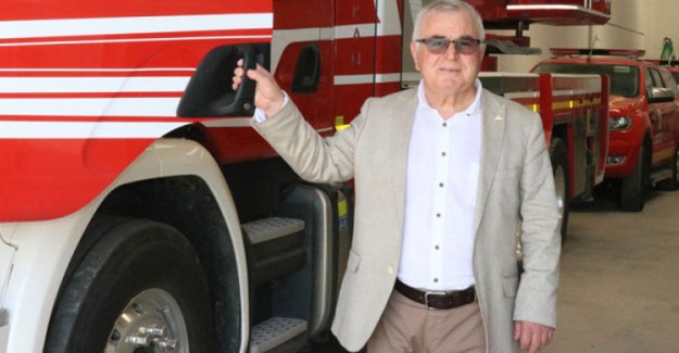 Gördüğü Yangından Etkilendi, Yerli Elektrikli İtfaiye Aracı Yaptı!