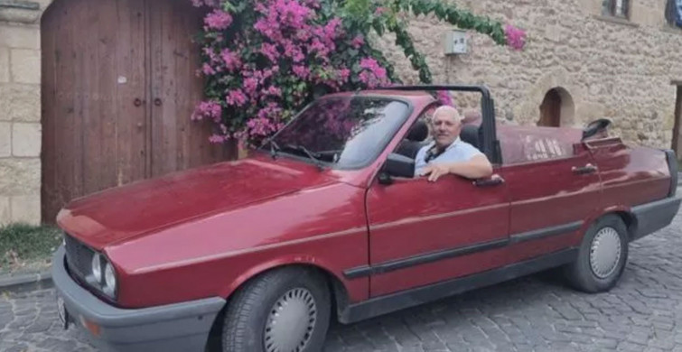 Gören durup fotoğraf çektiriyor: Düğün Dernek filminden etkilendi 1989 model arabasını o hale çevirdi
